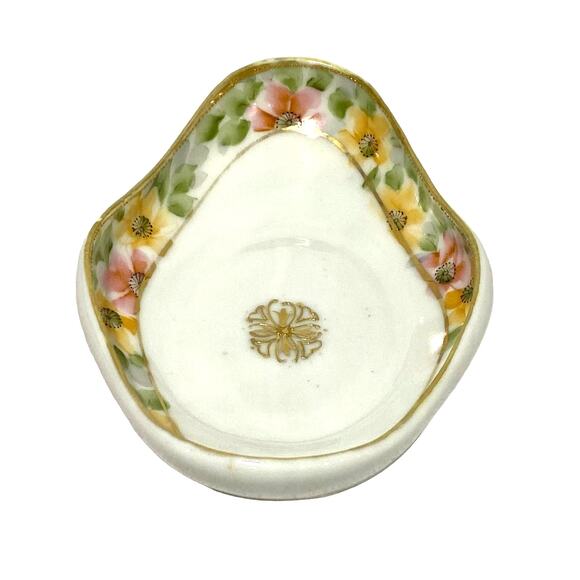 Nippon porcelain trinket dish white bowl with hand painted floral gold moriage - Picture 2 of 9